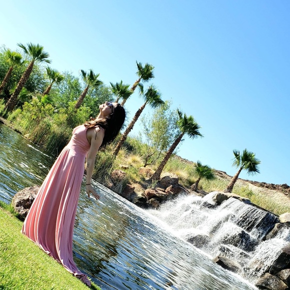 Welcome to my closet 💋 - Picture 3 of 8